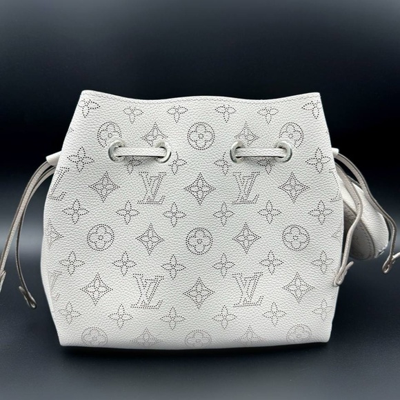 Louis Vuitton Bella Bucket Bag M57536 Brume Gray/Pink SOLD OUT like NEW - Picture 3 of 15